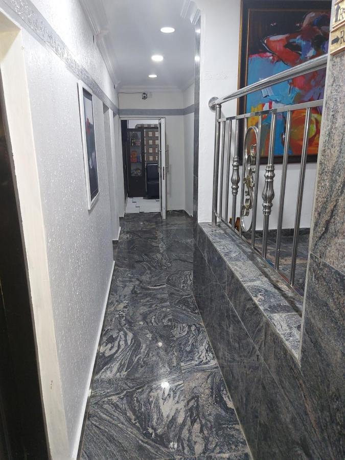 Rush Hotel & Apartments 라고스 외부 사진