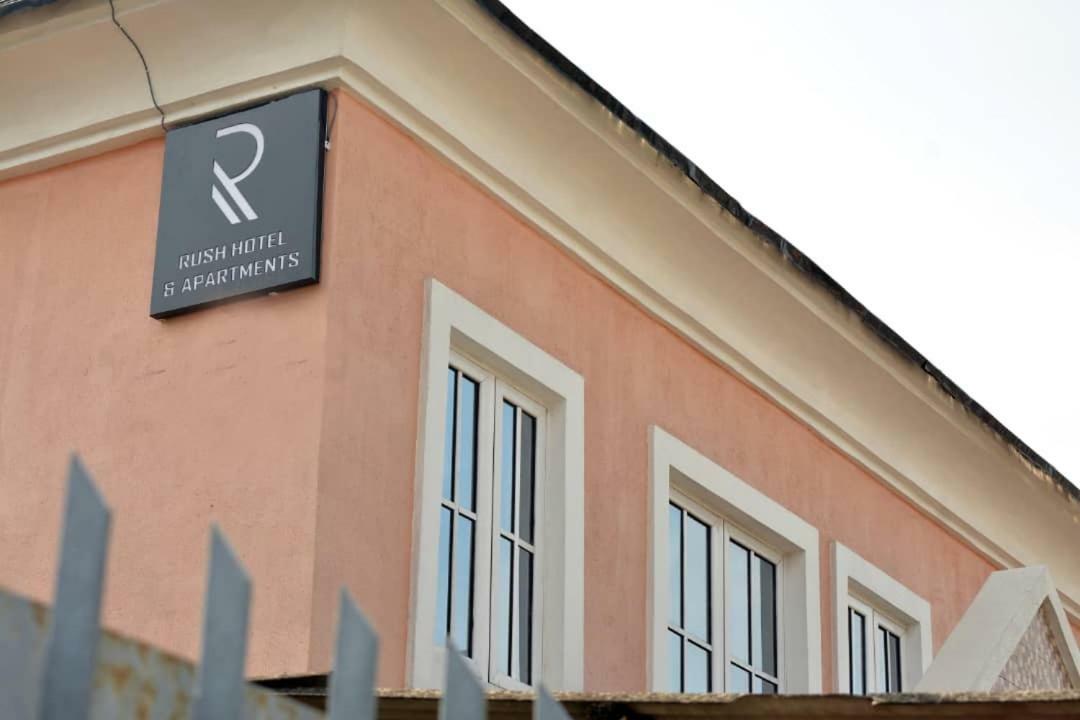 Rush Hotel & Apartments 라고스 외부 사진